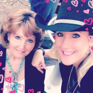 Meet your Posher, Mya